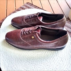 NWOT Easy Spirit Leather Loafers